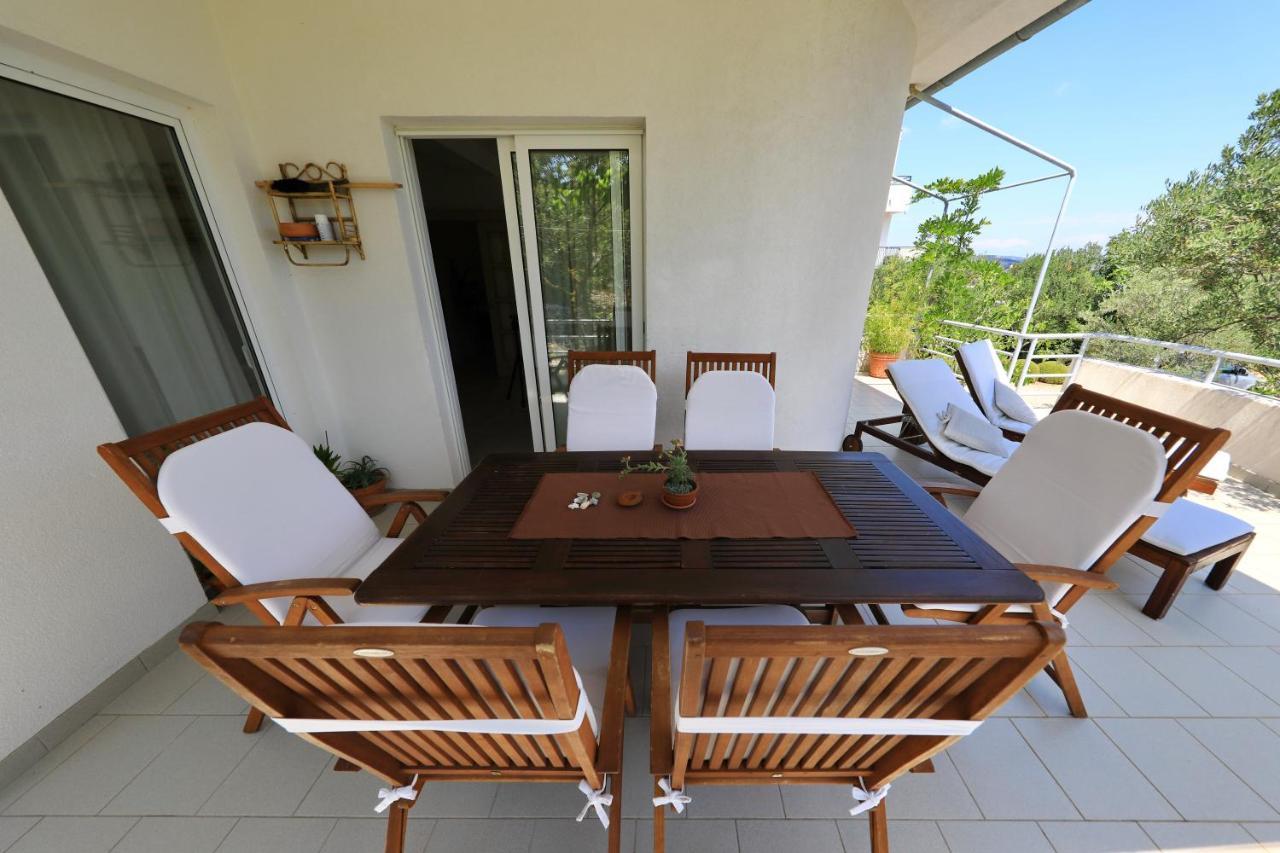 Apartment Justina Murter Esterno foto